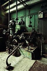 Power hall side room