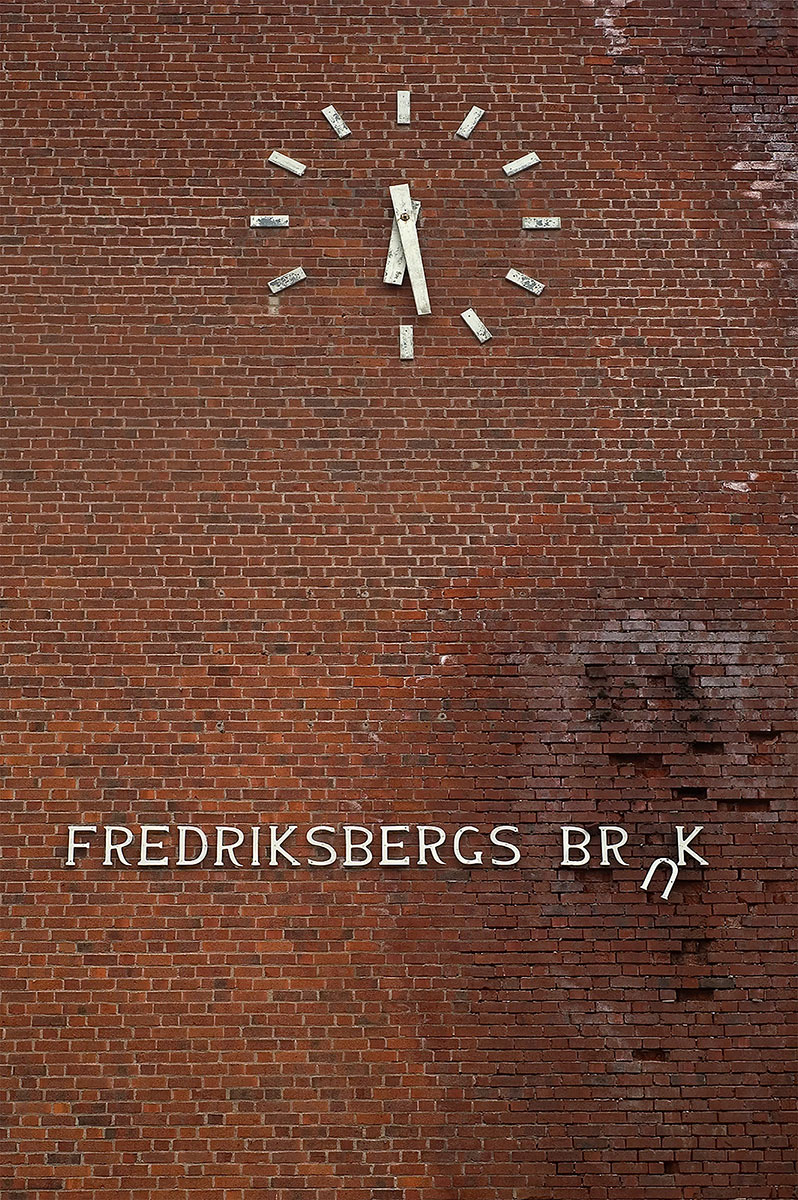 Fredriksbergs pappersbruk. Dalarna. April 2006.